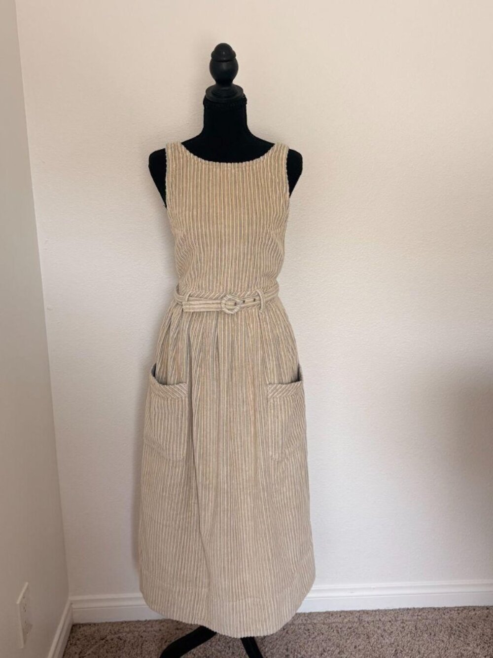 Free People corduroy maxi dress 🤍💙 Size 2 / XS 💙